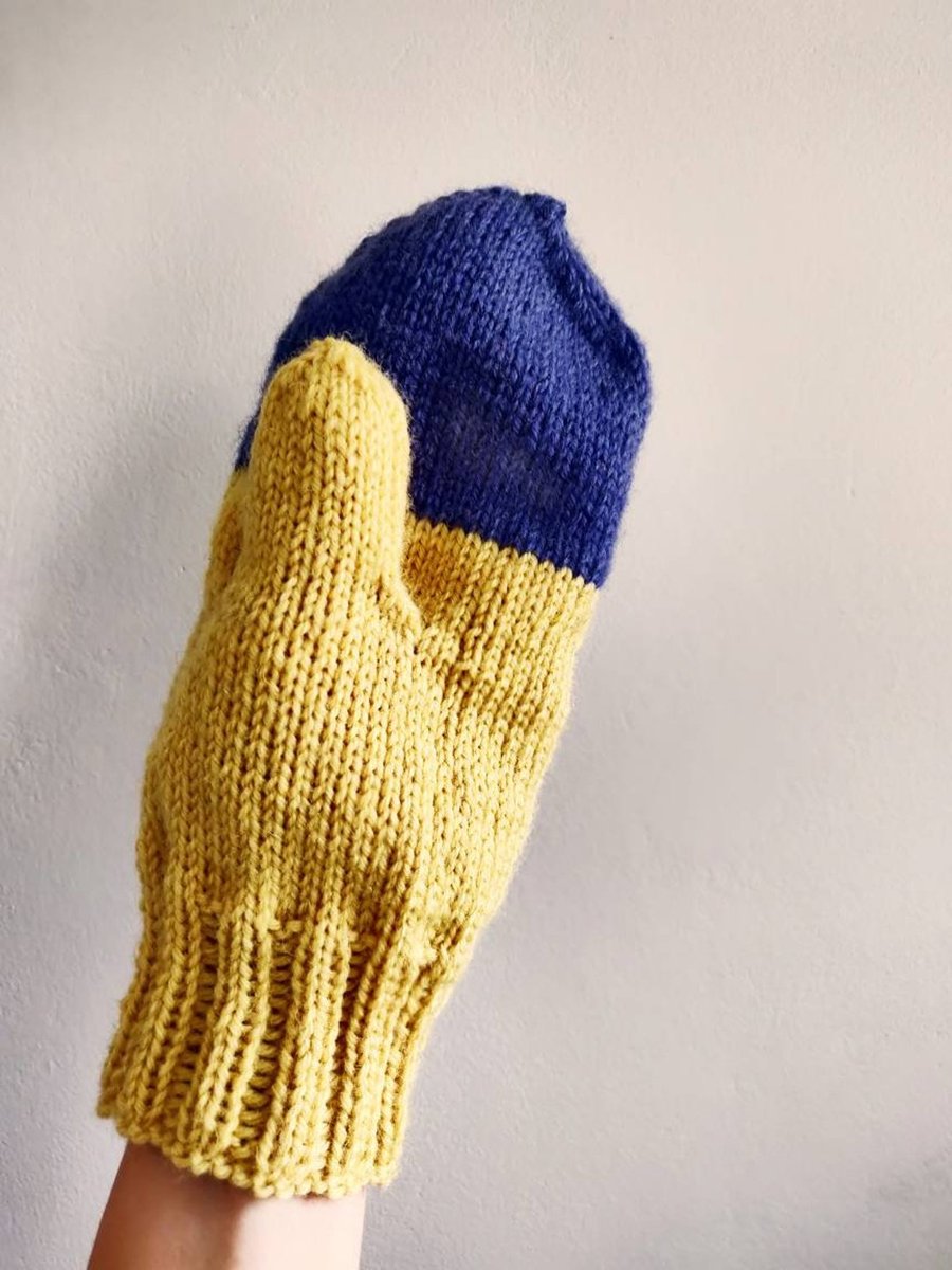 Wool mittens Ukraine Ukrainian Flag Colours Bue Yellow Colour block