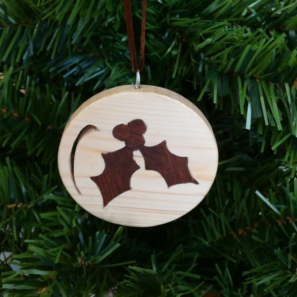 Wooden Circle Christmas Tree Decoration with Holly Insert