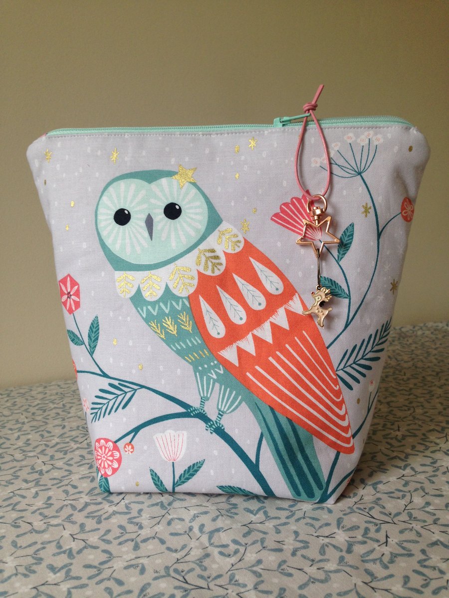 Winter woodland owl project bag