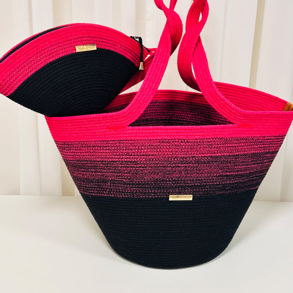 Large Ombre Cotton Rope Tote Bag with Matching Cosmetic Pouch – Black & Fuchsia 