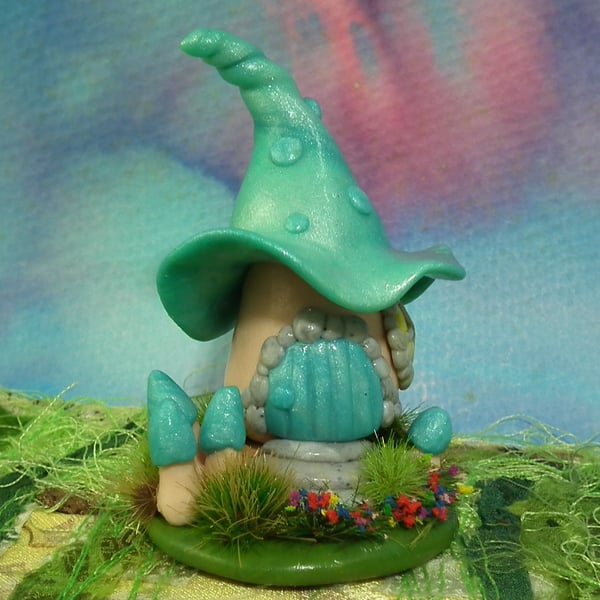 Tiny Wildwood Spryte House OOAK Sculpt by Ann Galvin