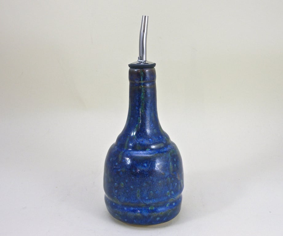 handmade Oil dispenser Ceramic oil bottle Olive oil bottle, vinegar dispenser, 