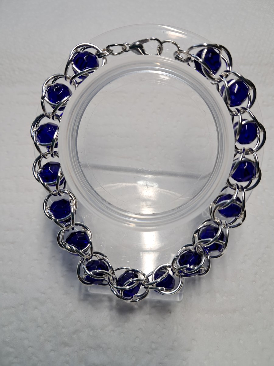 Captured Bead Bracelet 