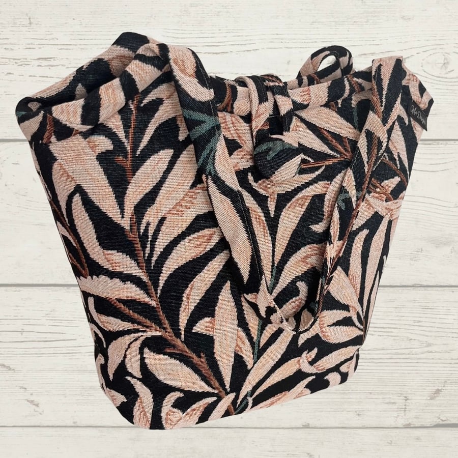 Bucket bag green with Lillies 