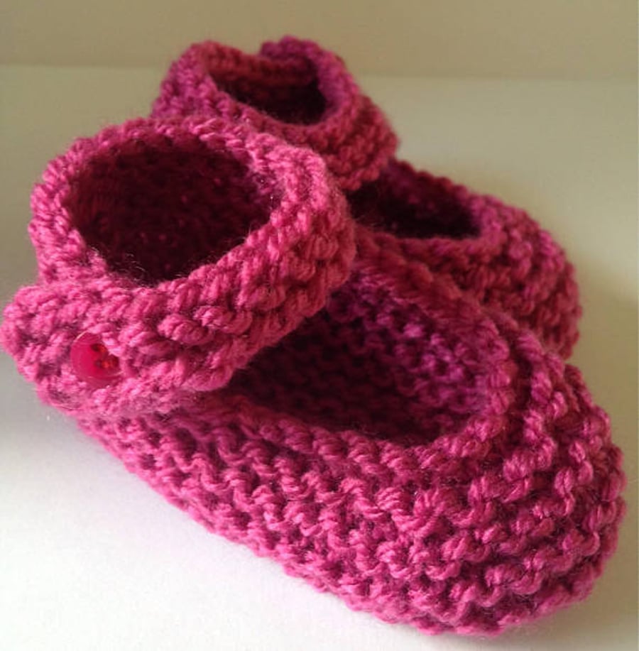 Pink hand knitted booties crib shoes