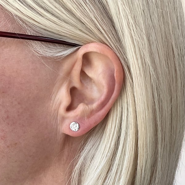 Hammered sterling silver disc stud earrings, handmade jewellery, round earrings 