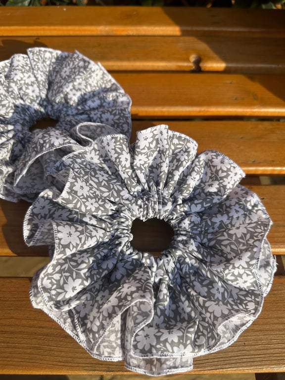 XXL Ditsy Floral Scrunchies, Frill Ruffle Scrunchies, Oversized Scrunchies