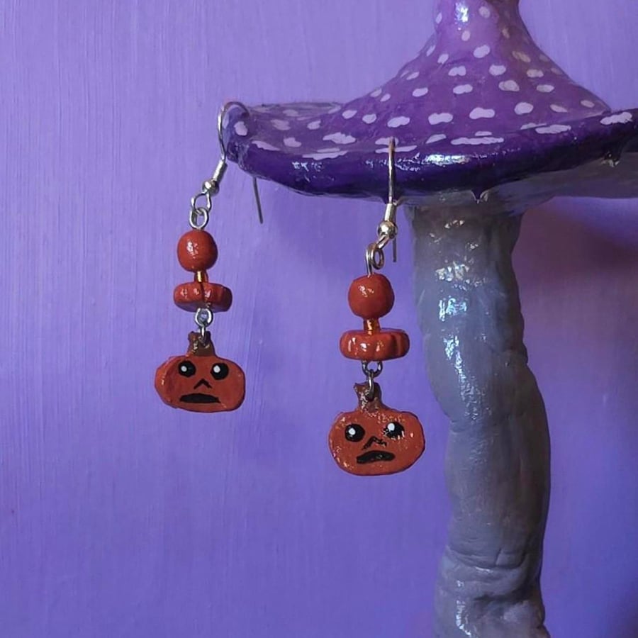 Handmade pumkin earrings 
