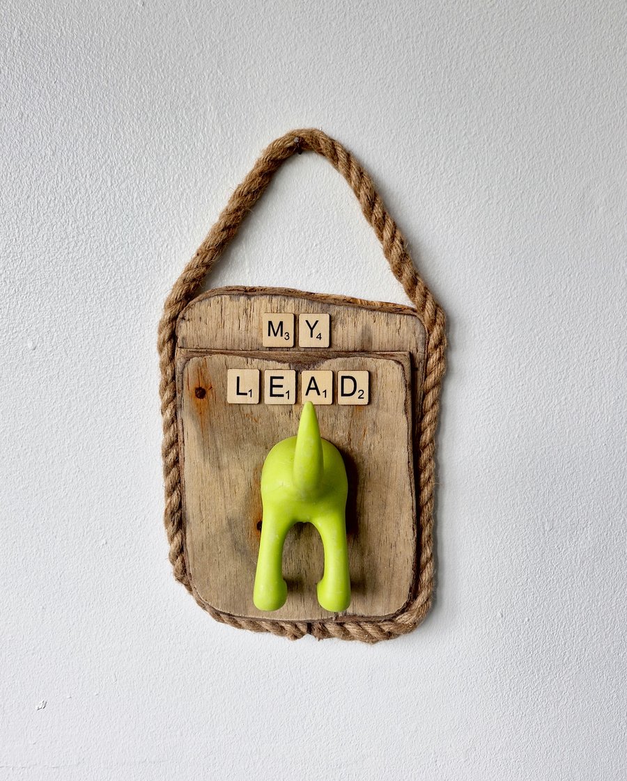 Driftwood Dog Lead Hanger, Hook. 