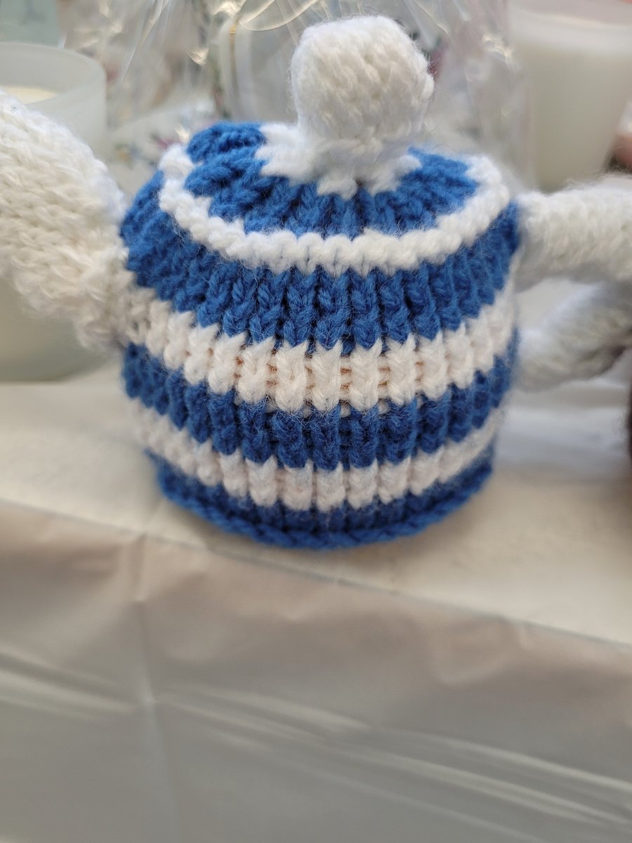 Knitted cornish teapot