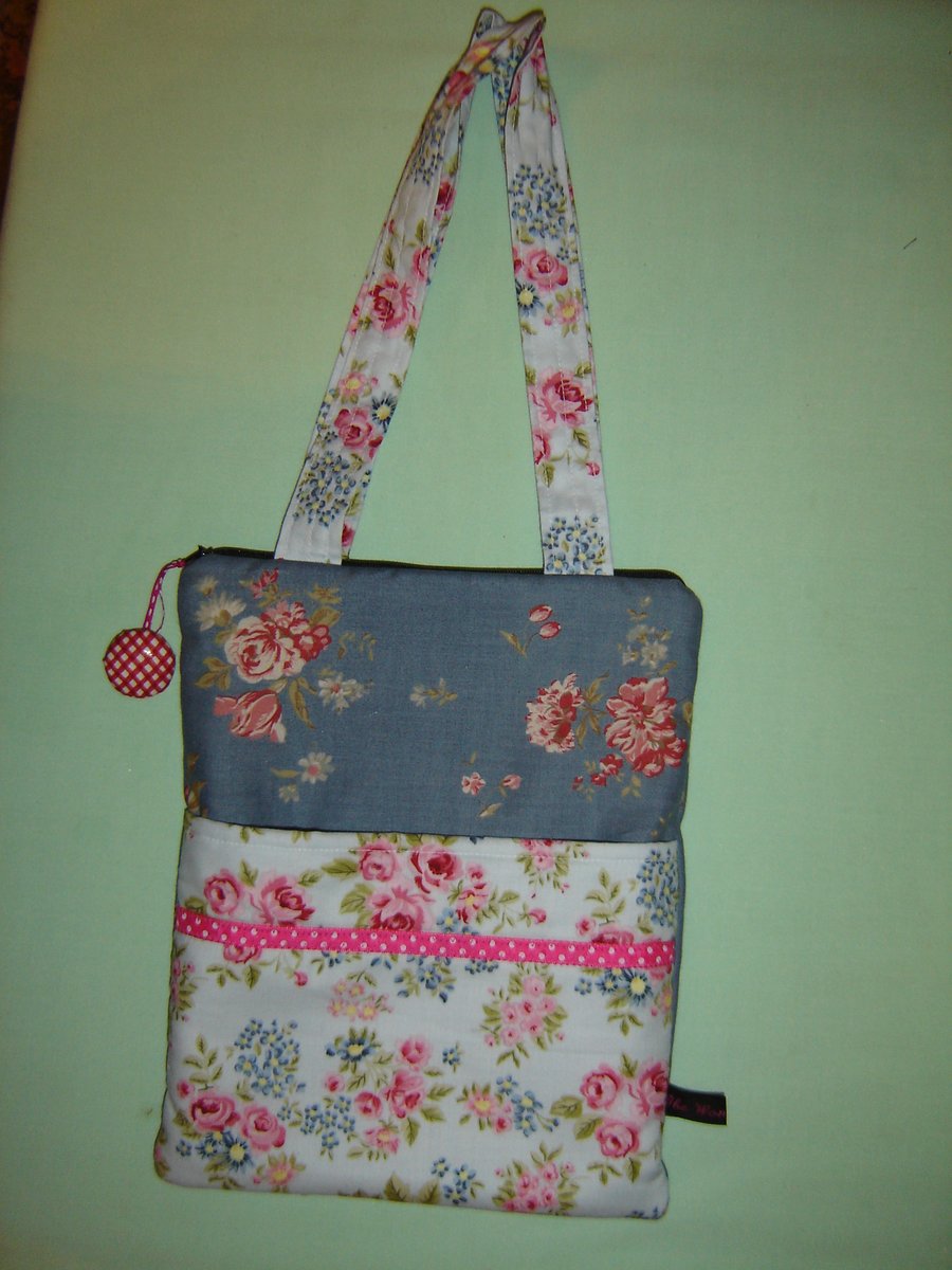 Handmade I-Pad Tablet Bag with Handles 