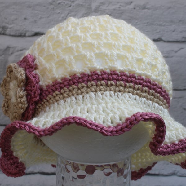 Sun Hat with Fluted Brim - Baby Girl and Toddler Girl Sizes -  Cream and Pink