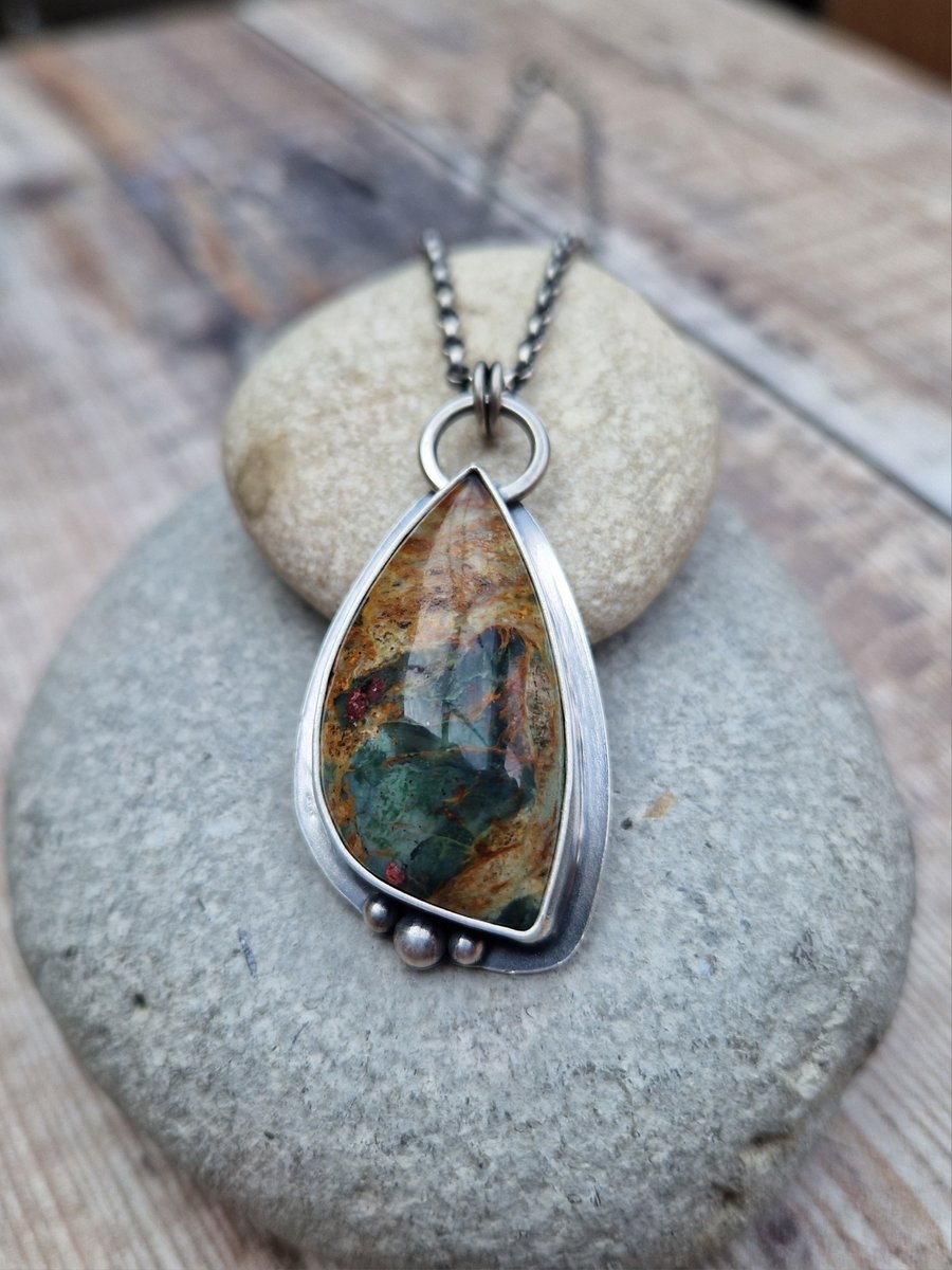 Clear Creek Plasma Agate Gemstone Necklace