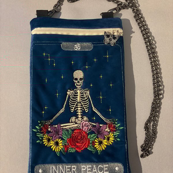Embroidered Tarot inspired - Inner Peace  - Velour