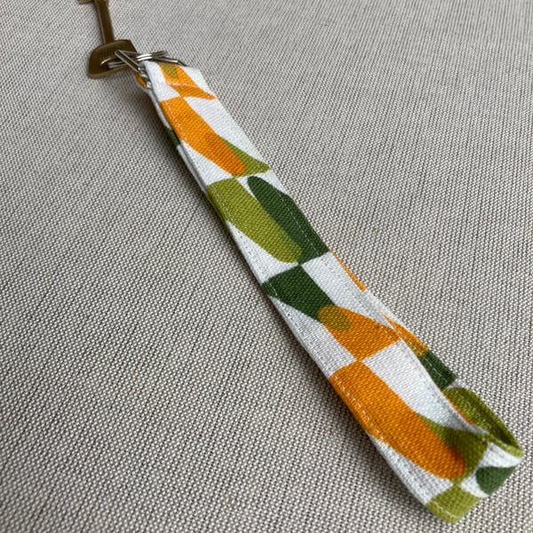 Perfectly Imperfect - Linen fabric Key ring - Key loop Green, pale orange