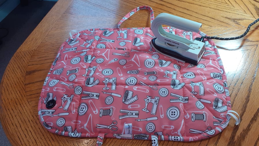 travel and crafting iron caddy and mat