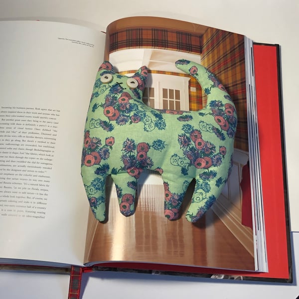 Cat Page Saver Bookmark Van Gogh Sunflowers in Pink and Green Book Buddy