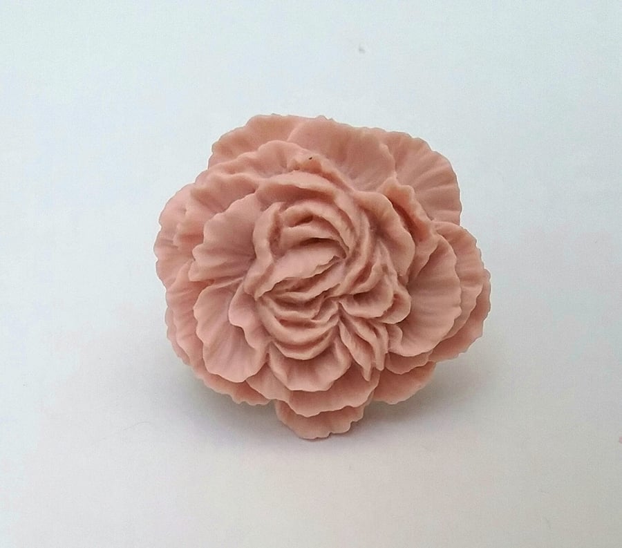 Big Peony Ring........