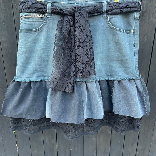 Women’s denim ruffled skirt Size 14