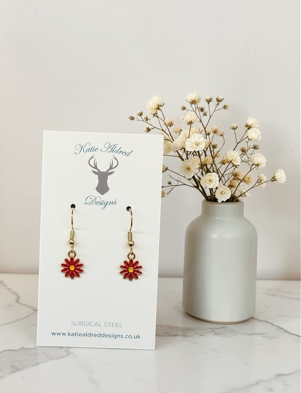 Charm Earrings - Enamel Daisy - Red