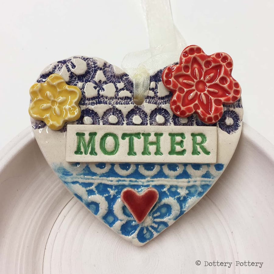 Pottery decoration Mother Heart Ceramic lace pattern Mother's Day