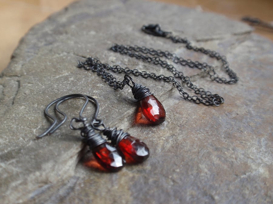 Beautiful red garnet jewellery set, lovely christmas gift for her