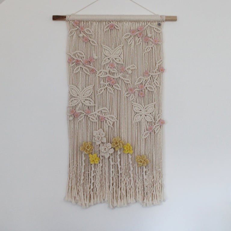 Macrame Springtime wall hanging, blossom and daffodil wall decor