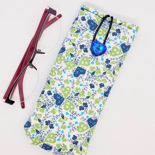 Liberty fabric lucky clover hearts glasses case 388P