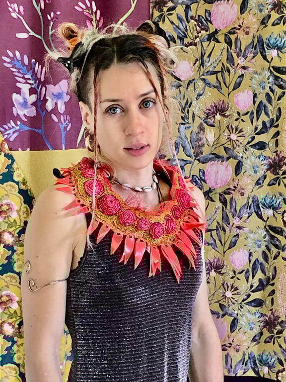 Red flamed collar - statement piece 