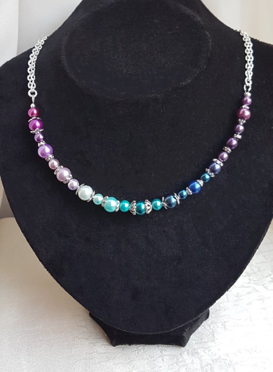 Gorgeous Spirit of the Peacock Beaded Necklace - Silver tones