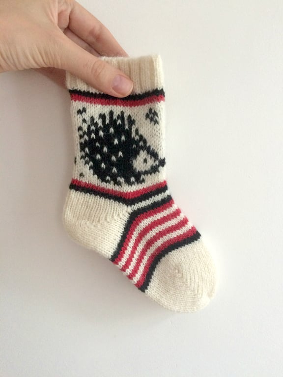 Children Kids Socks White Wool Red Hedhehog Fair Isle Scandinavian Fairisle