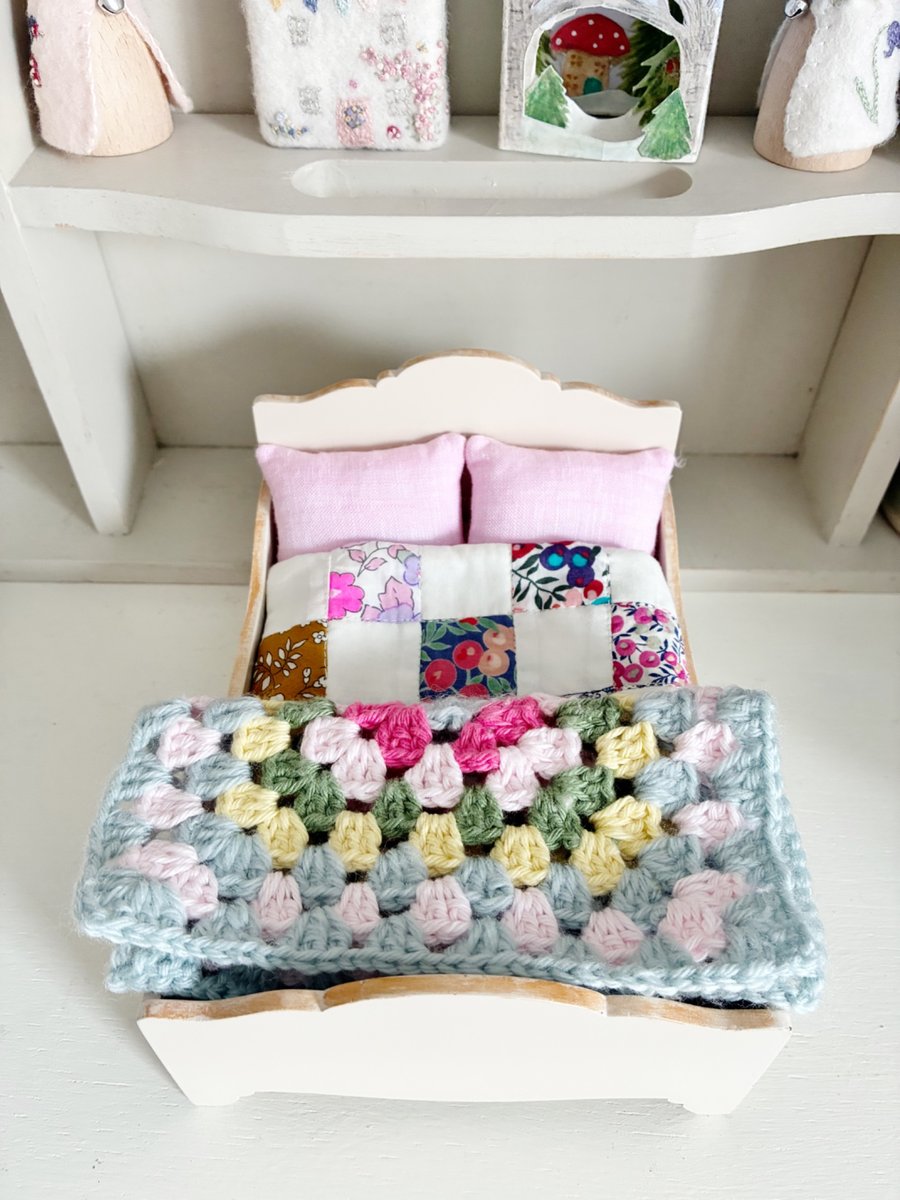 Quilt & Blanket set for Dollhouse 