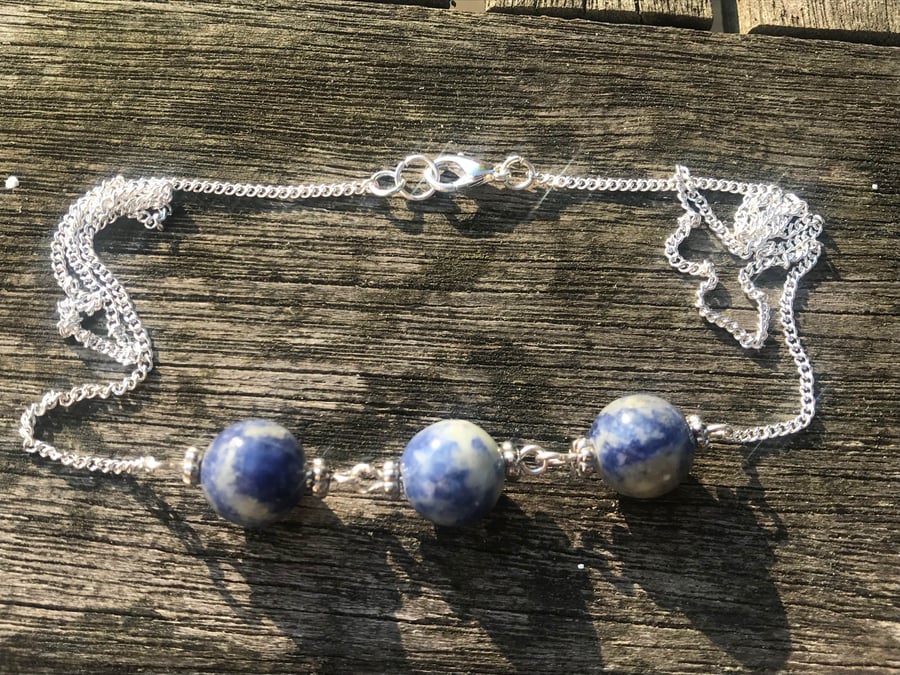 Blue and white marble beads necklace