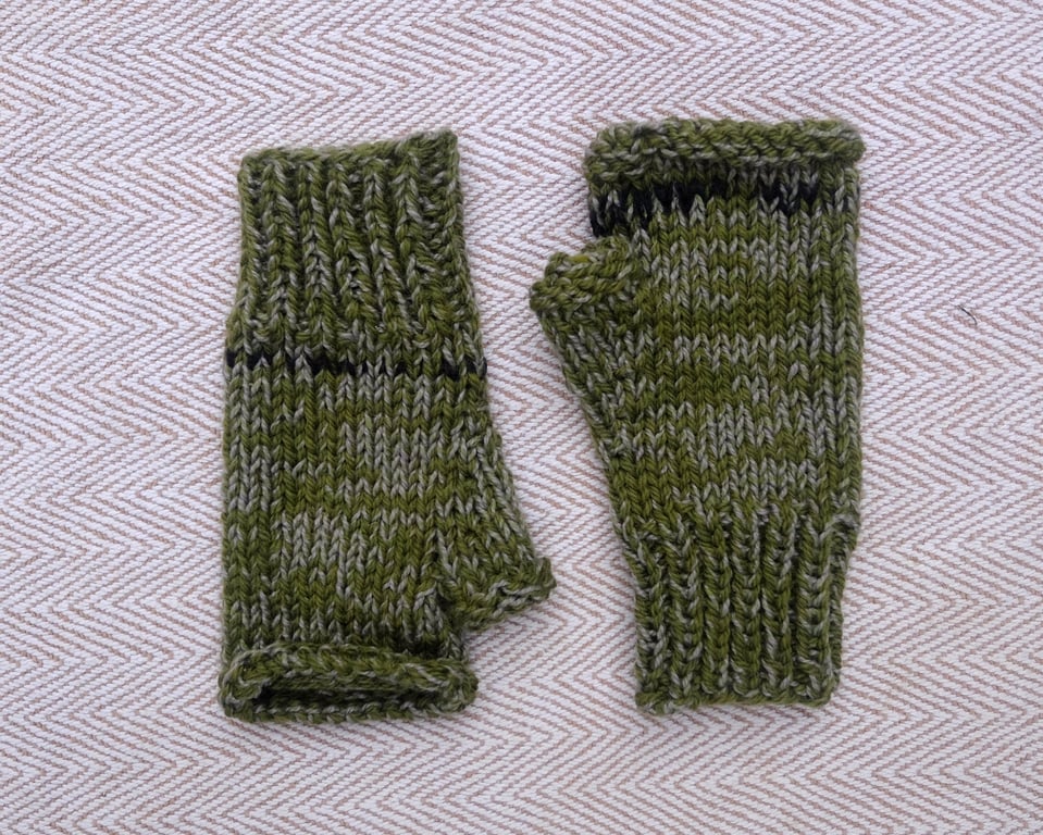 Sagemarl Mitts