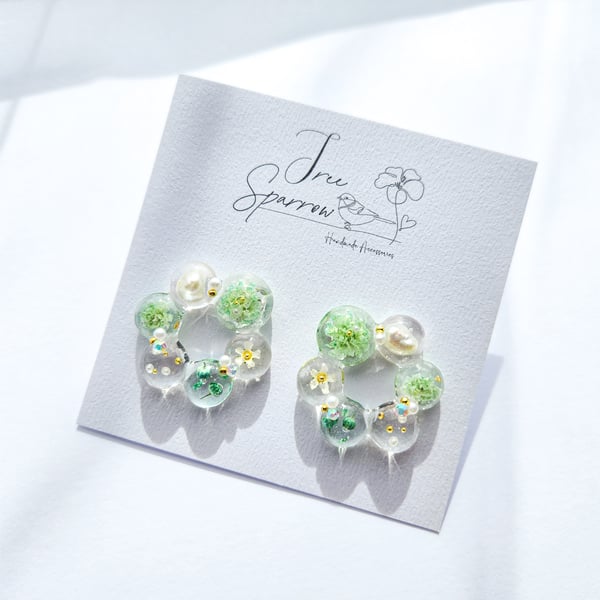 Real Dried Flowers Earrings, Delicate Floral Earrings