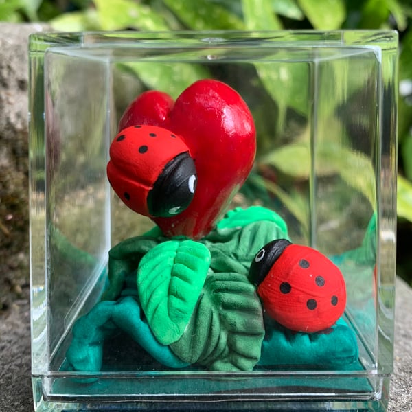 Love Bugs Cute Ladybird Mini Sculpture