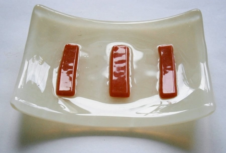 Fused glass soap dish 