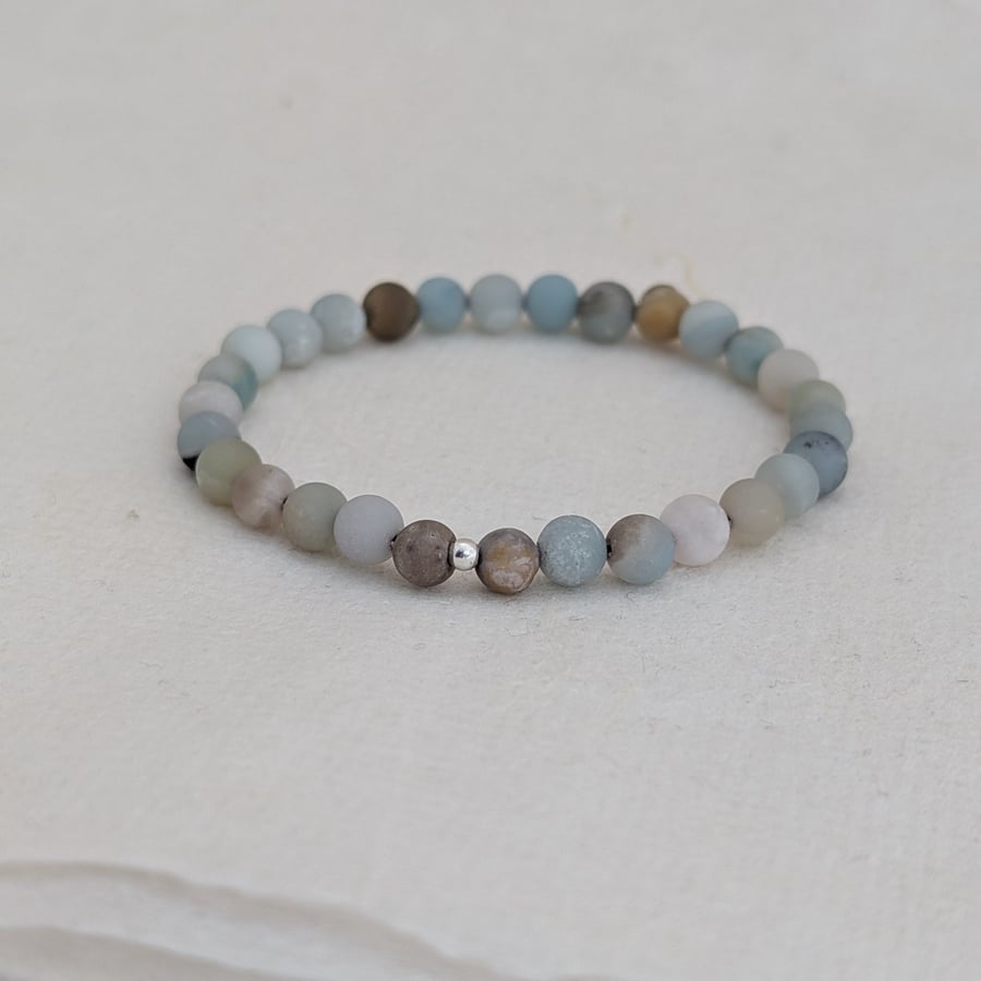 Amazonite gemstone stretch bracelet with sterling silver detail 