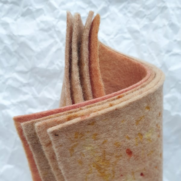 Naturally Dyed Wool Felt Sheets - Pack of 4 Medium Oranges (Light)