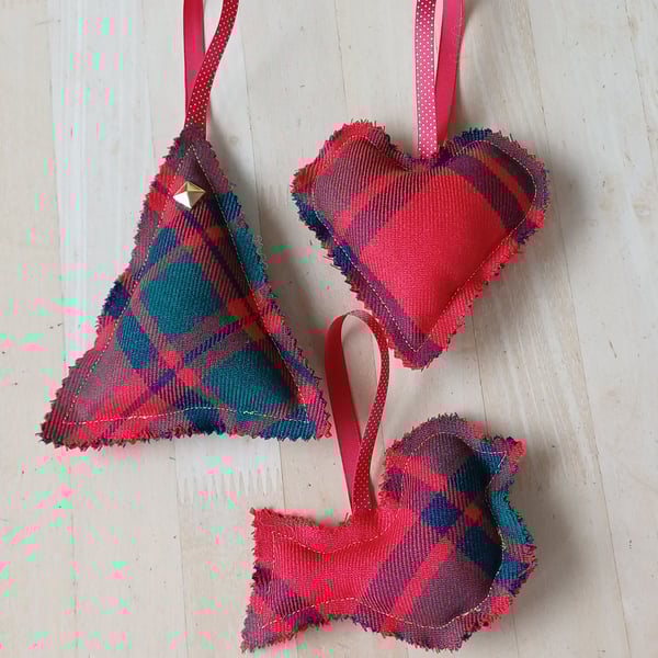 Mackintosh tweed Christmas Decorations set of three red, green and navy tweed 