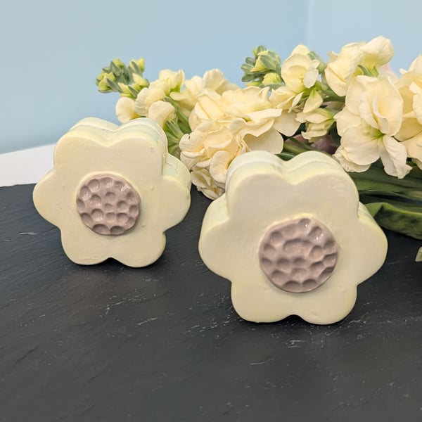 Pair of ceramic pastel yellow flower photo stands