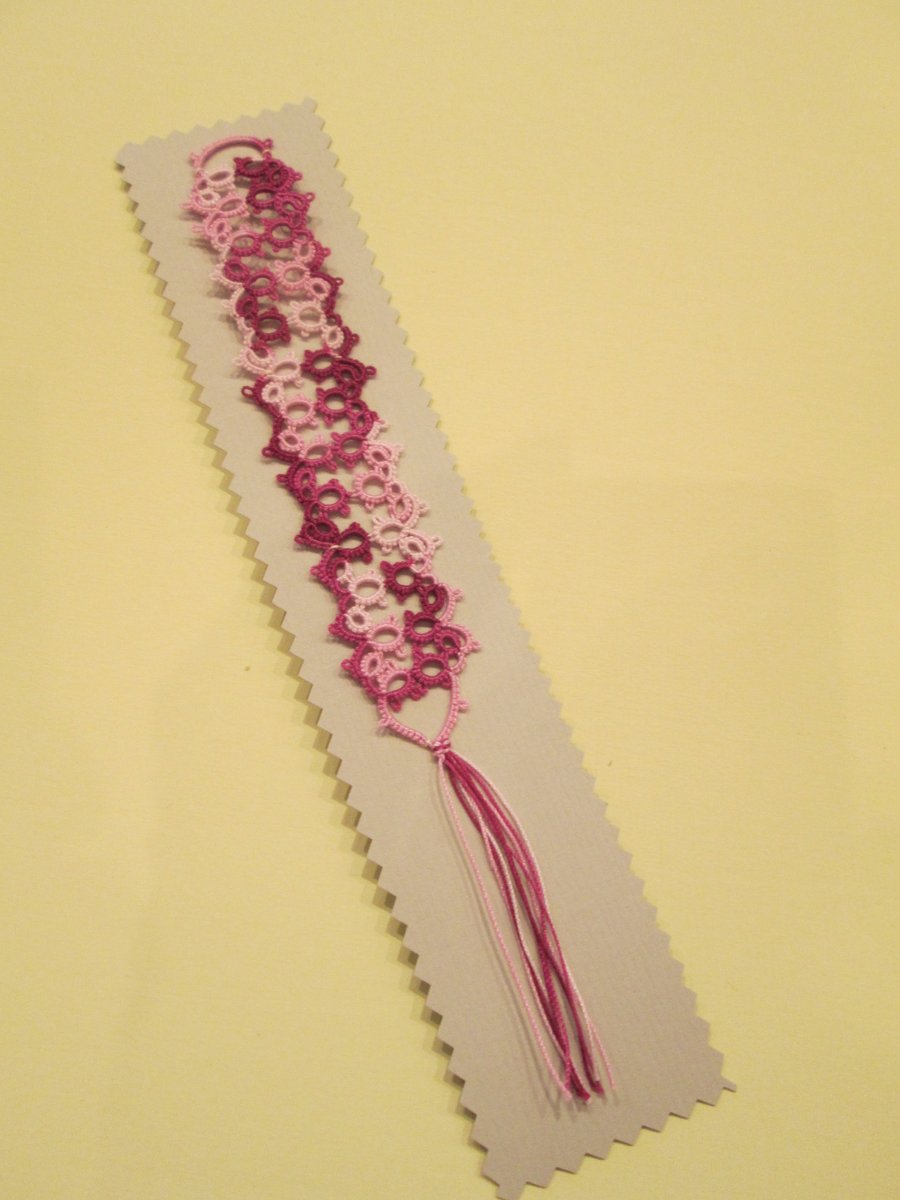 Maroon pink Tatted Bookmark 