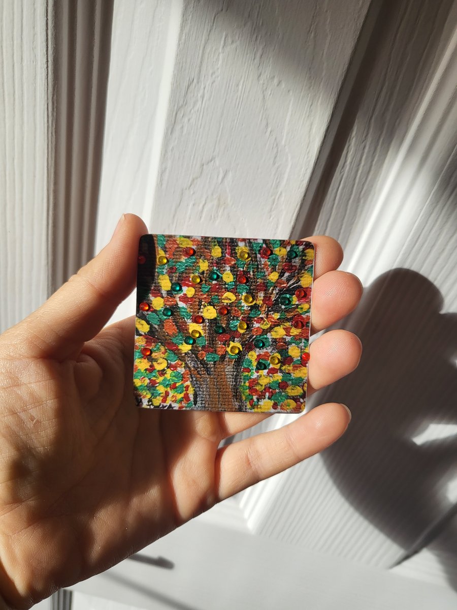 Mini magnet tree of joy