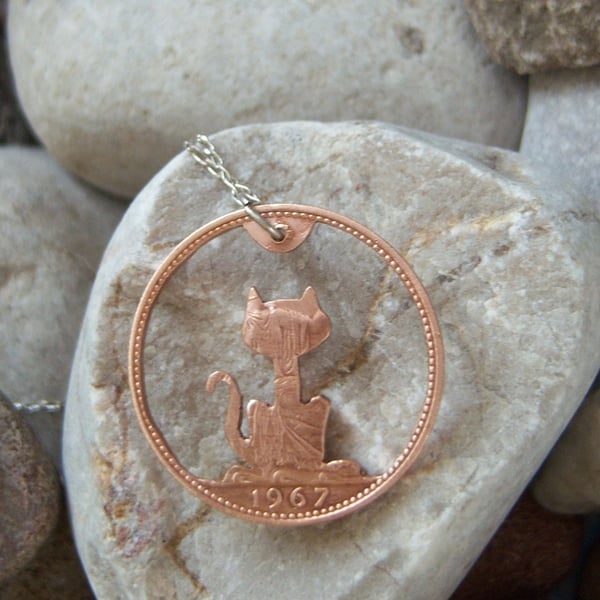Cat pendant from recycled bronze penny coin
