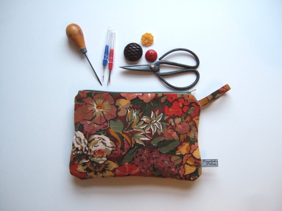 Vintage Liberty purse, make up or cosmetics bag, 1970’s design.