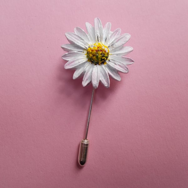 Delicate 3D WHITE LAWN DAISY PIN Wedding Lapel Pin Flower Brooch HAND PAINTED
