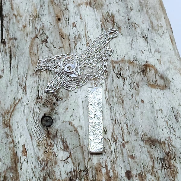  Handmade Sterling Silver Textured Pendant Necklace (NKSSPDBA1) - UK Free Post