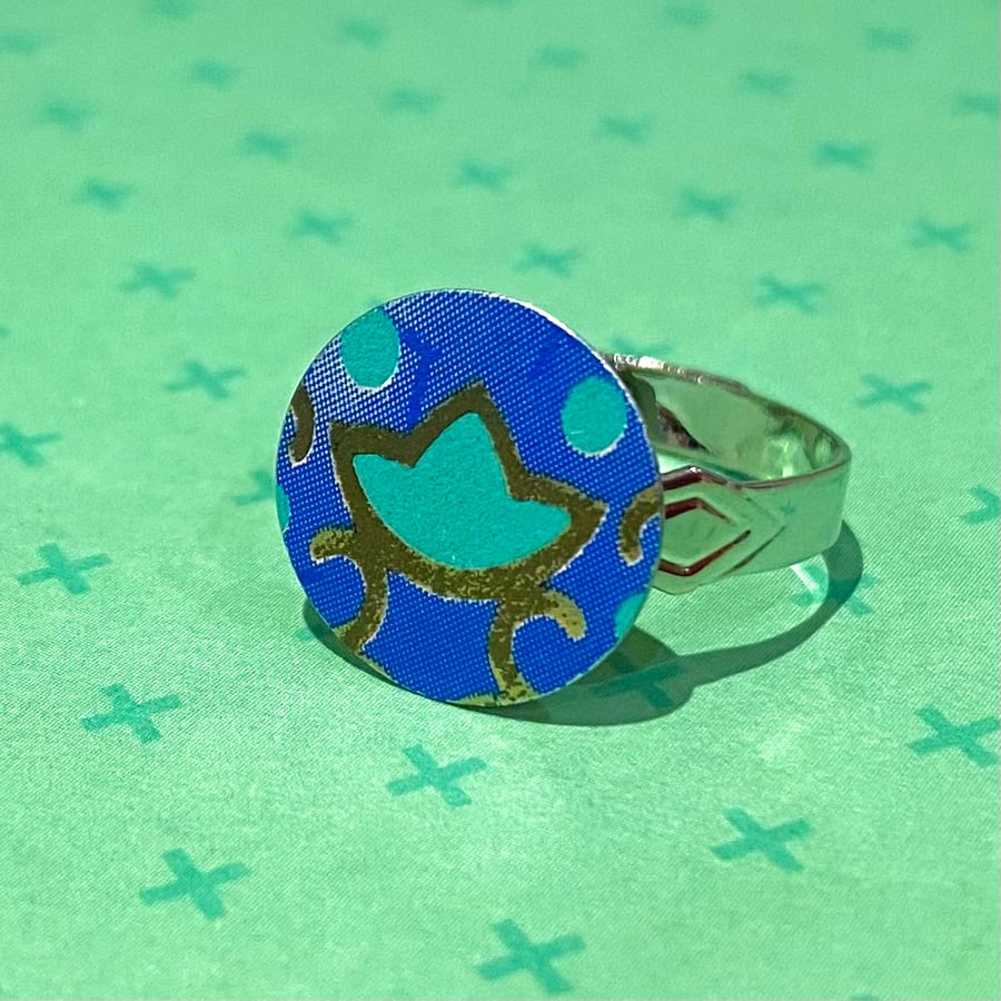 Recycled vintage tin blue & green disc circle adjustable ring