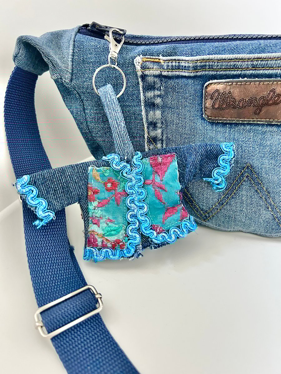Mini denim jacket keyring - Bohemian style 