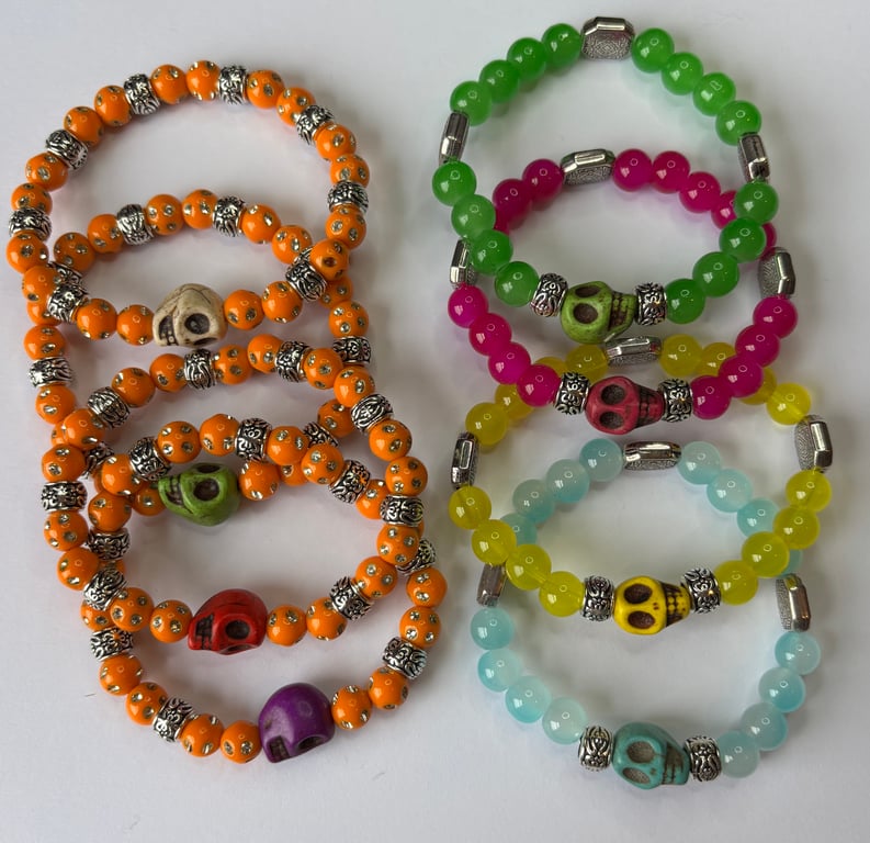 Halloween Spooky And Fun Skulls Beaded Bracelets Set Of 4 in 2 Styles 